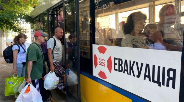 Обязательная эвакуация объявлена для 37 сел Купянского района - детали
