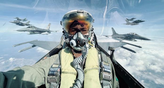 Some Ukrainian pilots may begin summer training on the F-16 in Denmark.