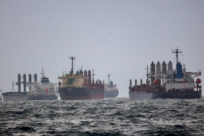 Українським коридором по Чорному морю пройшли ще два торгові судна 