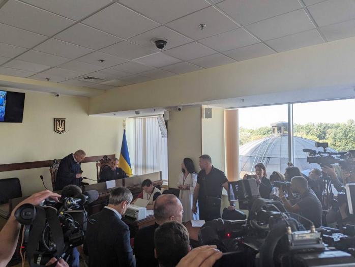 Зала суду, де чекали на засідання у справі Коломойського десятки журналістів, фото - ЦПК