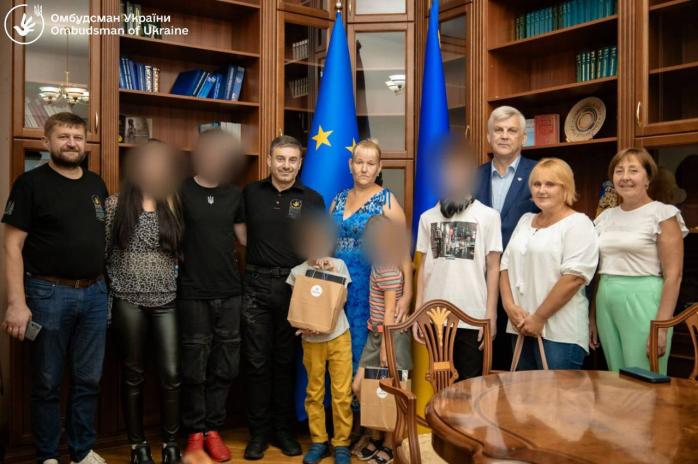 Украина вернула еще девять детей - один парень прошел допросы и тюрьму