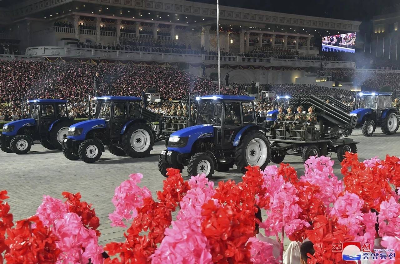 Парад в Північній Кореї, фото - AFP