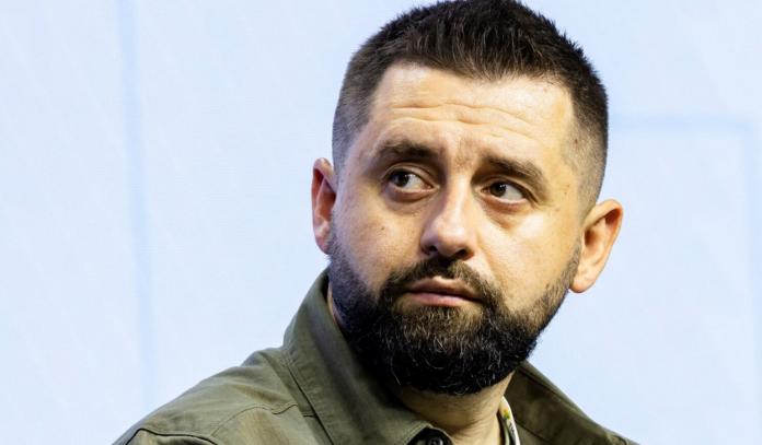 Arakhamia called a survey manipulative, according to which 78% of citizens called Zelensky responsible for corruption