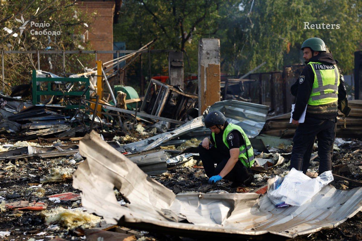 Агентство Reuters показало фото наслідків російської атаки на Київ