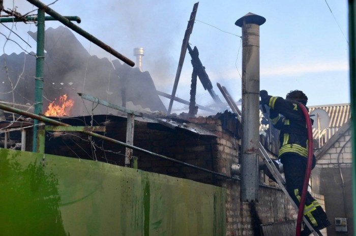 Рятувальники ліквідували пожежі у Херсоні, фото: ДСНС