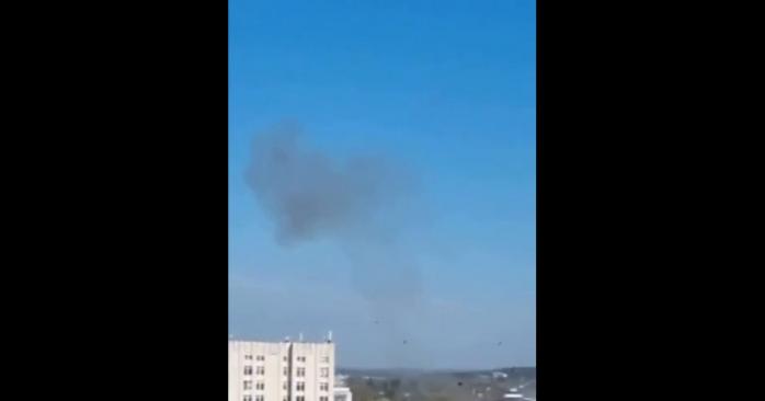 Последствия атаки беспилотниками по Курску, скриншот видео