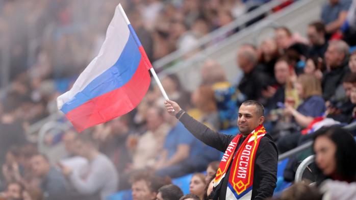Російський вболівальник під час товариського матчу росія - Ірак у березні 2023 року