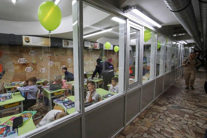 Обучающие классы в метро Харькова. Фото: