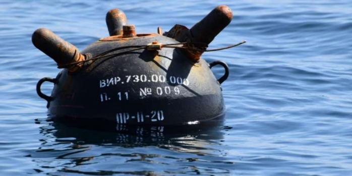 В территориальном море Украины обнаружили 30 российских мин, фото: Comments.ua