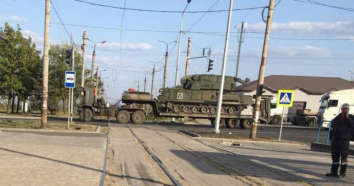 Армія рф перекинула в Маріуполь та район нові резерви. Фото: Петро Андрющенко