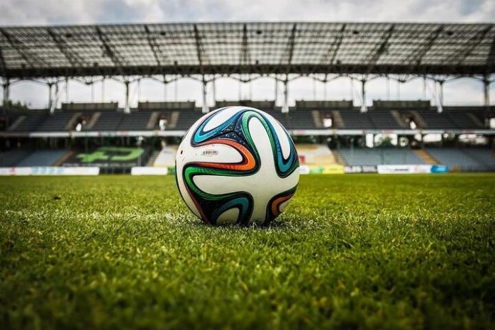 УЄФА оголосив країни-господарки двох чемпіонатів Європи з футболу