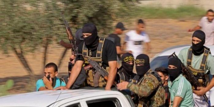 Боевики движения ХАМАС, фото: «Прямой»