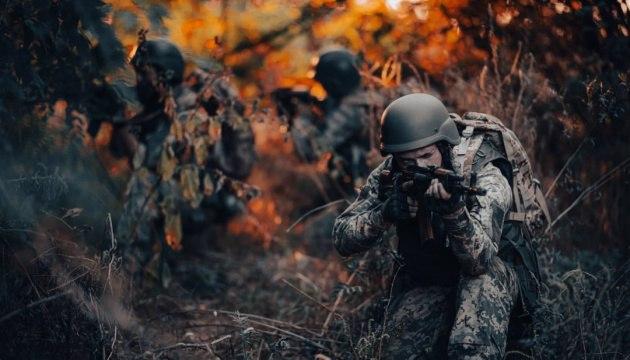 Росіяни четвертий день масовано атакують Авдіївку