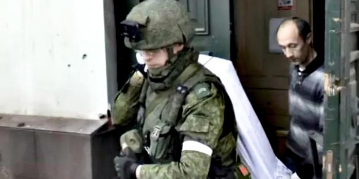 Российские захватчики используют мирных жителей как «живой щит», фото: РИА «Юг»