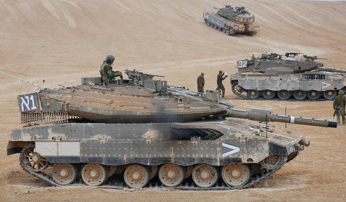 Ізраїльські танки зайшли на територію Сектору Газа. Фото: 