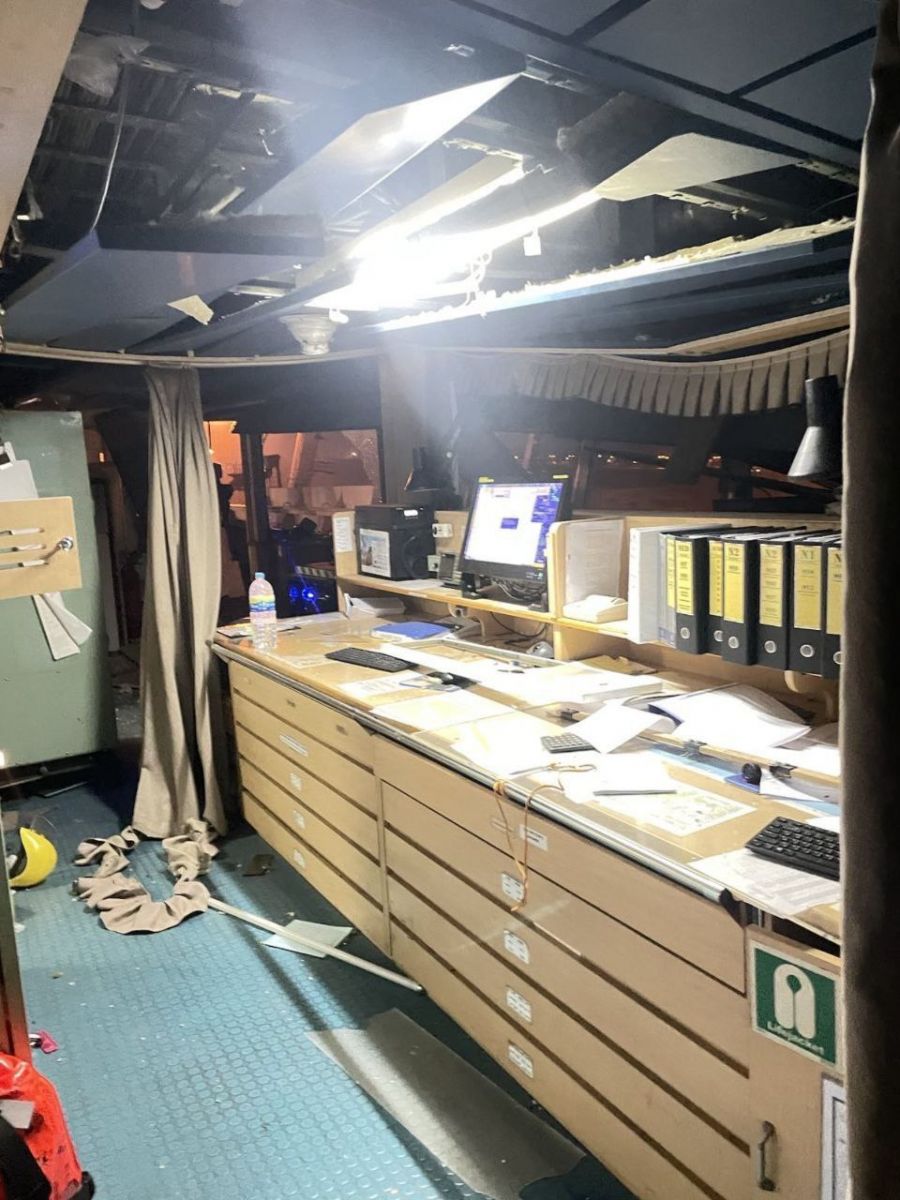 росія вдарила ракетою по судну Ліберії на Одещині. Фото: Сергій Братчук у Telegram