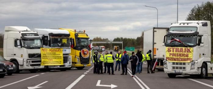 Що зараз відбувається на польсько-українському кордоні