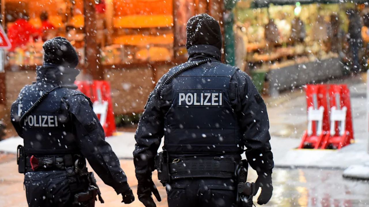 У Німеччині безпрецедентно посилили охорону різдвяних ярмарків через загрозу терактів