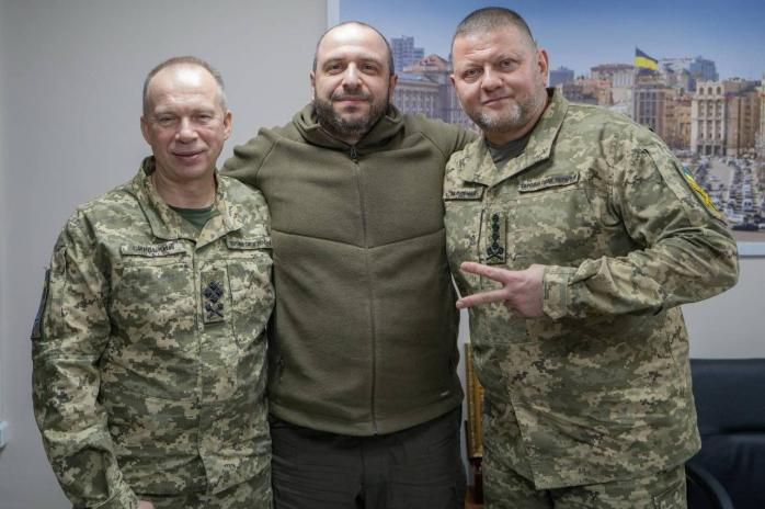 Залужный, Умеров и Сырский посетили украинские позиции на восточном фронте (ФОТО)