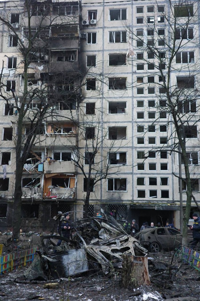 Наслідки російської атаки по Києву 13 грудня, фото: Віталій Кличко