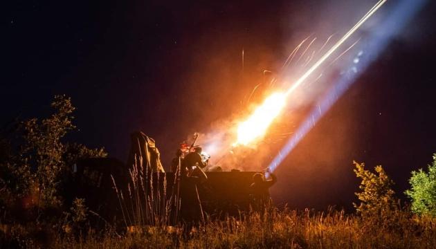ПВО сожгла российские "шахеды" в 12 областях Украины