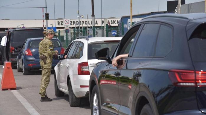 В Минобороны считают, что Bild сместил акцент по словам Умерова о повестках за рубежом