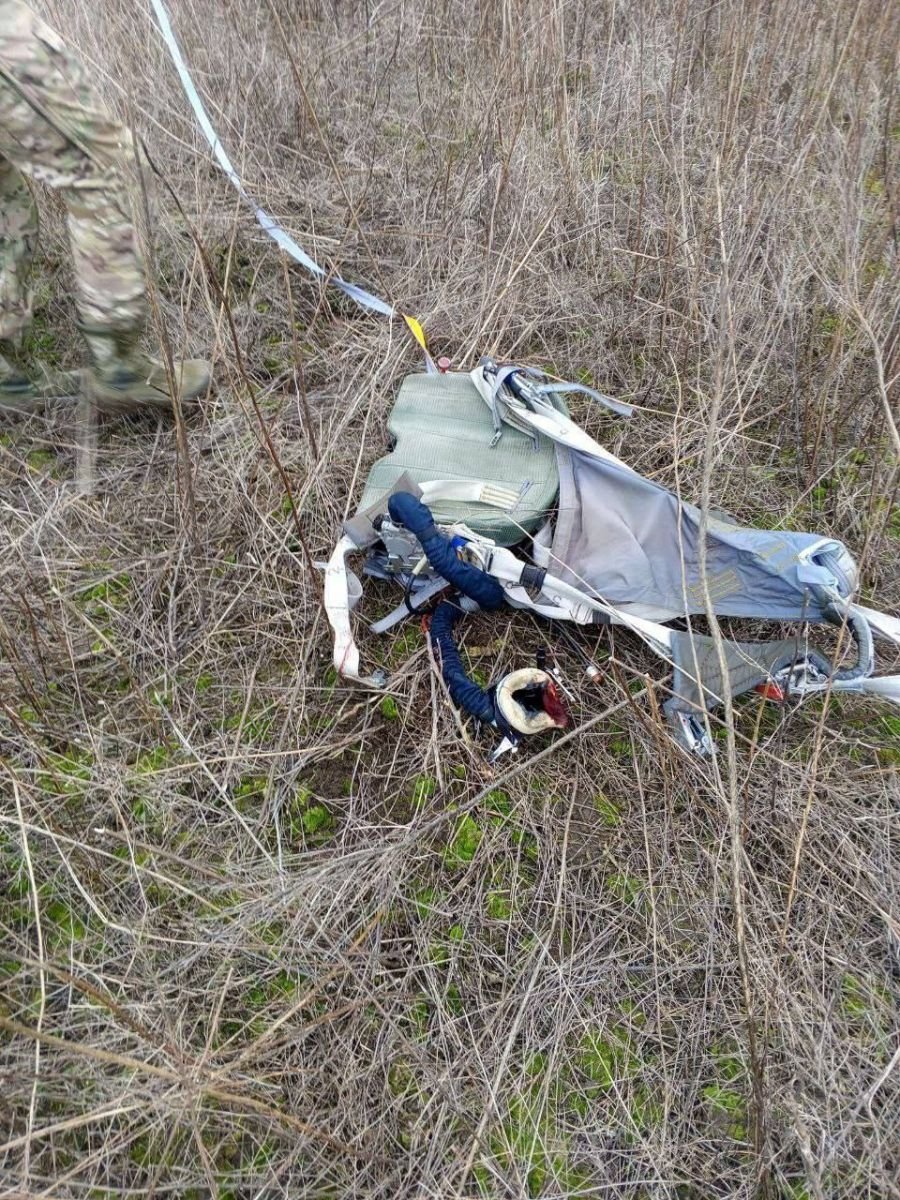 Фото з місця катапультування одного з пілотів збитих Су-34: Андрій Цаплієнко