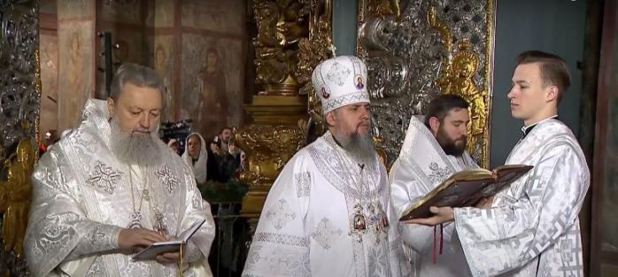Митрополит ПЦУ провів Різдвяну літургію у Софійському соборі Києва – вперше 25 грудня