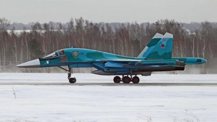 Бомбардировщик Су-34 сгорел под Челябинском. Фото: