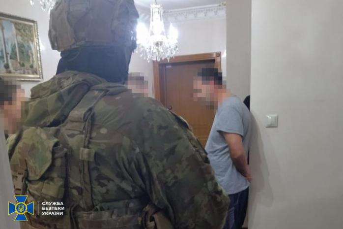 В Киеве задержали поставщика продуктов российским военным на юге Украины
