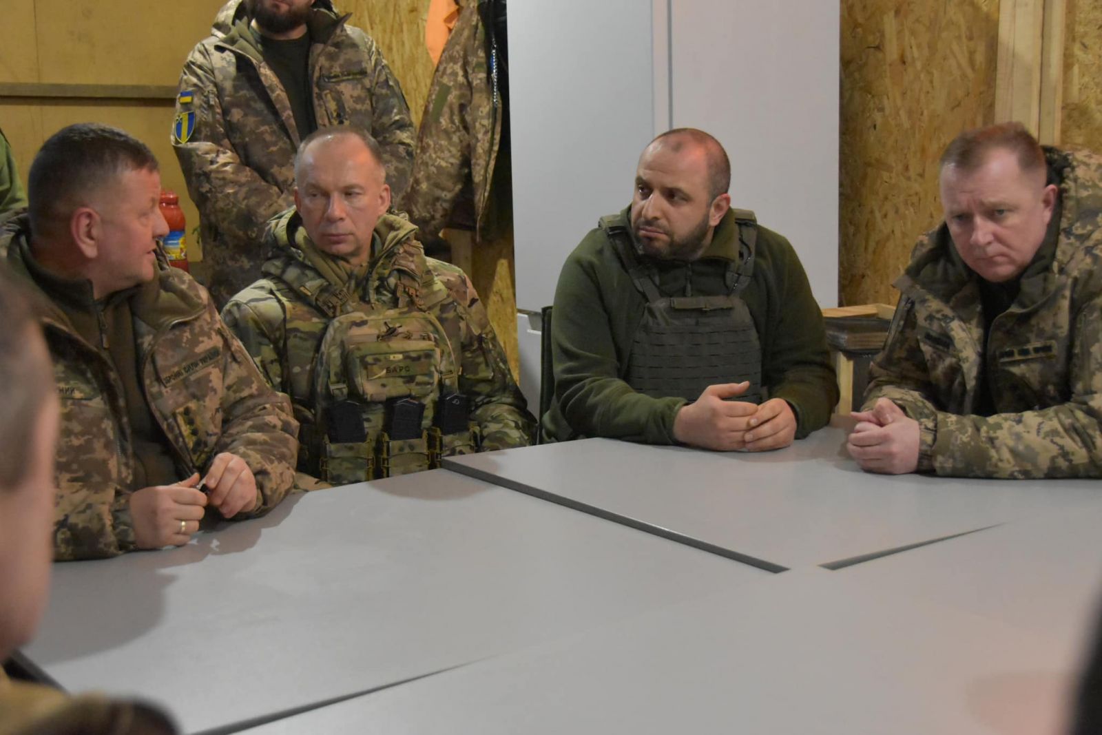 Залужний та Умєров відвідали позиції ЗСУ в районі Куп'янська. Фото: Міноборони