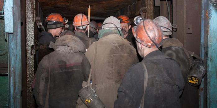 На Криворожье после российской воздушной атаки под землей были заблокированы более сотни шахтеров, фото: Depo.ua
