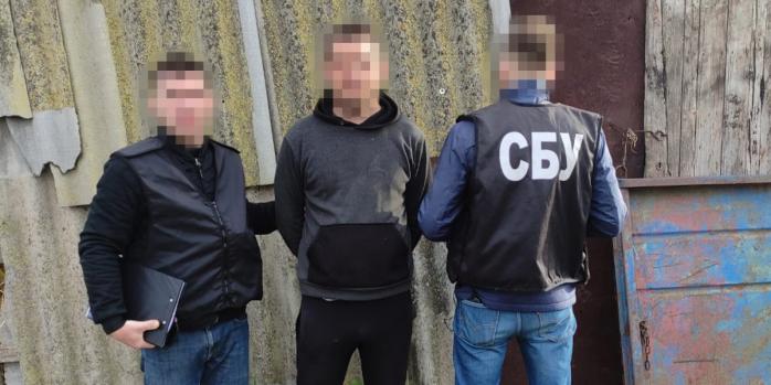 СБУ задержала российского коллаборанта из Снегиревщины, фото: СБУ