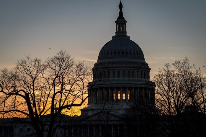 Сенат США провалил первое рассмотрение законопроекта о помощи Украине, впереди вторая попытка