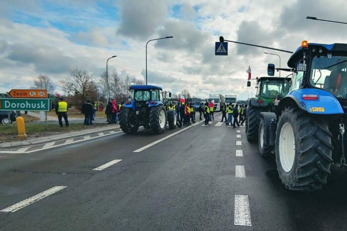 Польські фермери анонсували блокування ще одного пункту пропуску з Україною