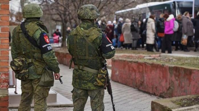 Оккупанты похищают людей в Мелитополе и Бердянске. Фото: