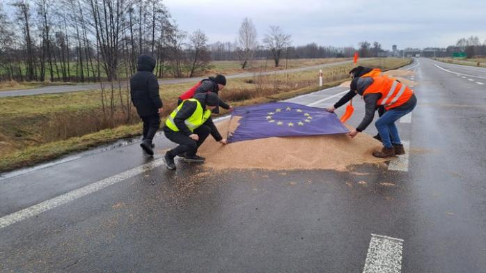 Польські фермери хочуть заблокувати увесь кордон з Україною