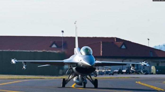 Дания выделила 250 млн евро Украине, подписала соглашение с Киевом и передаст F-16 уже этим летом