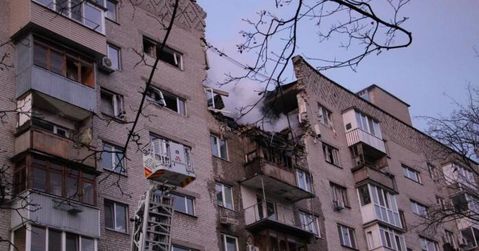 Російський «Шахед» зруйнував багатоповерхівку в Дніпрі. Фото: поліція
