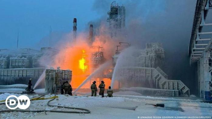 В россии ночью горел металлургический комбинат, возле Липецка слышали взрывы