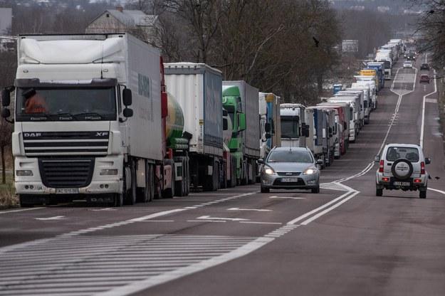 Польские фермеры с 1 марта хотят усилить блокаду границы, присоединив перевозчиков