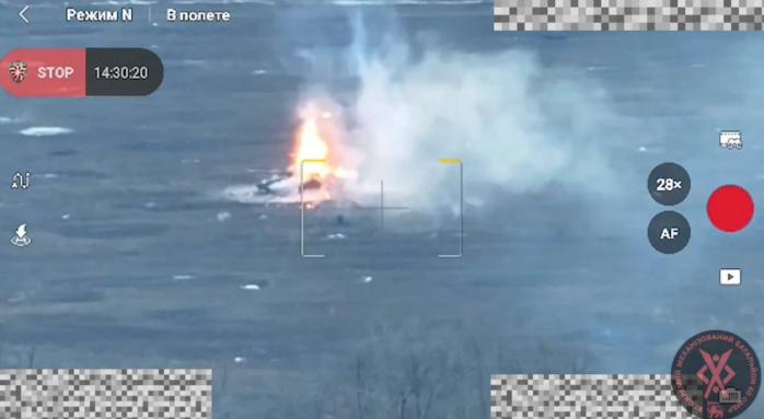 Бійці 63 мехбригади влучили дроном у Т-90 «Прорив»