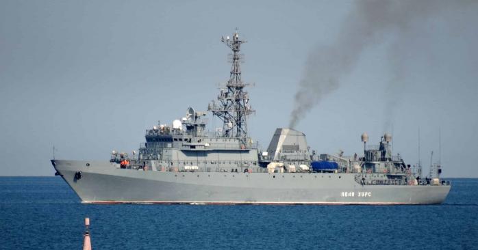 ВМС підтвердили ураження російського корабля «Іван Хурс». Фото: 