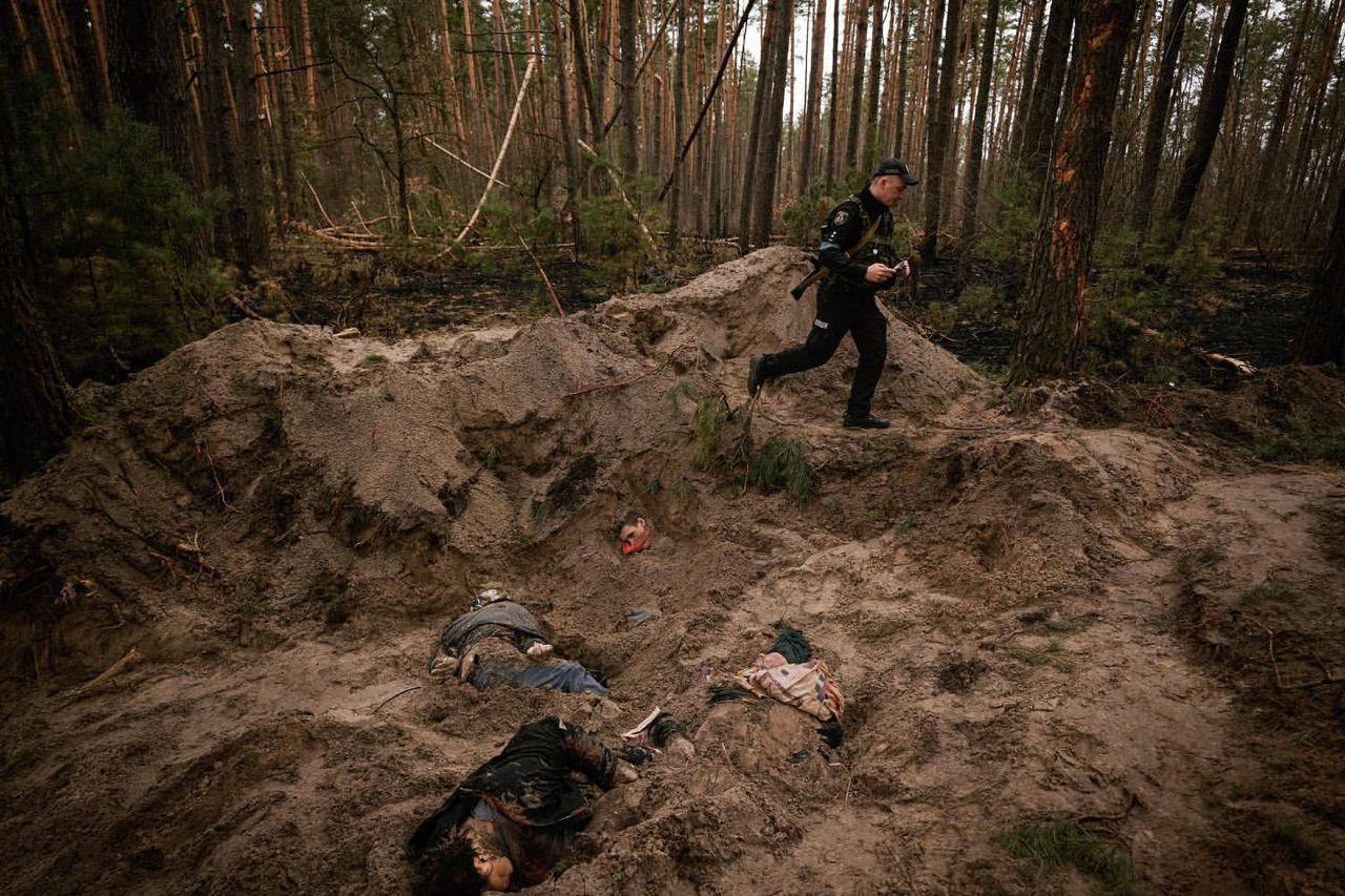 Російські звірства у Бучі. Фото: Володимир Зеленський у Telegram