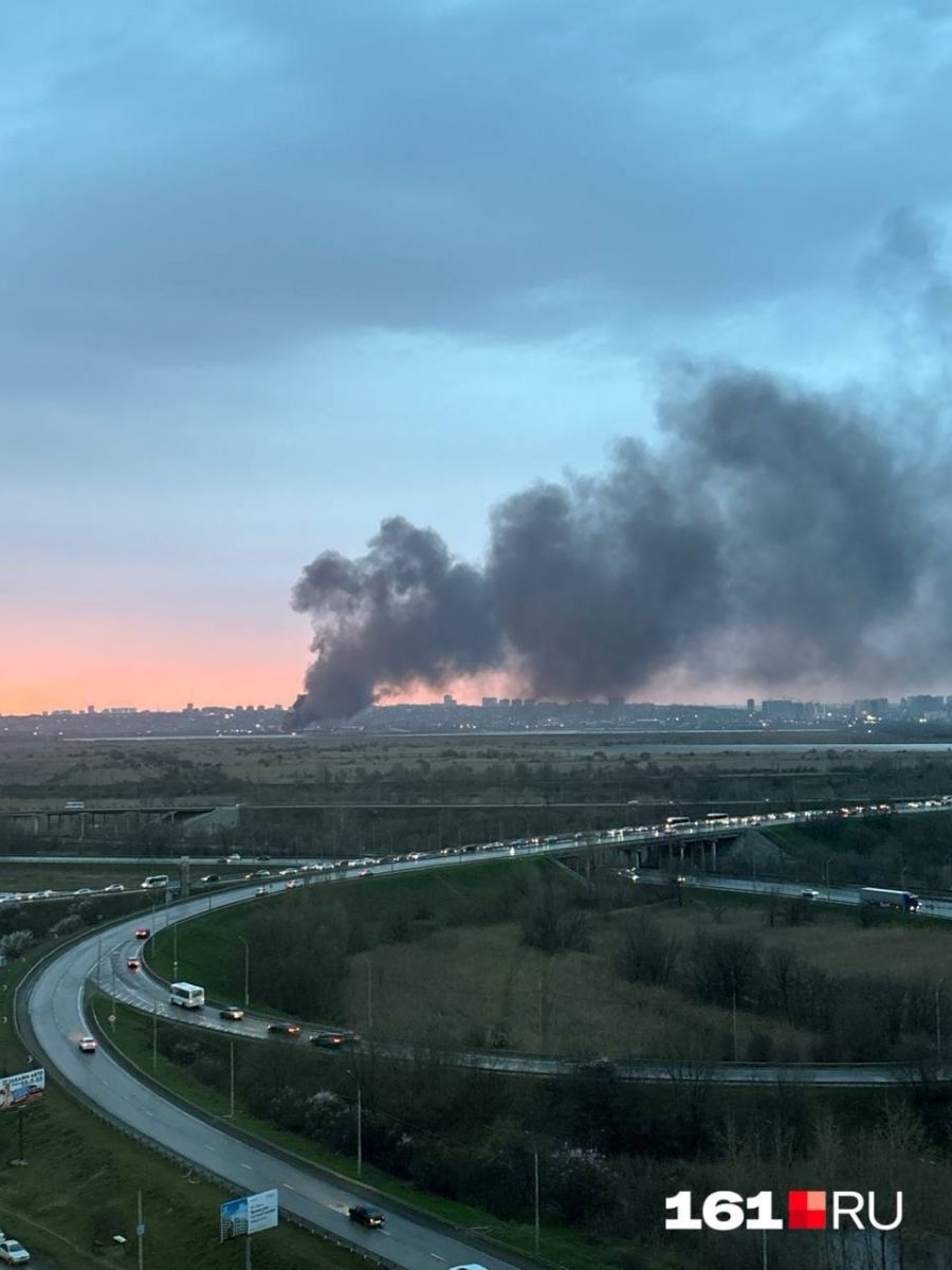 Пожежа в Ростові. Фото: місцеві пабліки