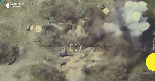 На півдні ЗСУ знищили ракетою HIMARS росіян та фортифікаційні споруди, які вони зводили