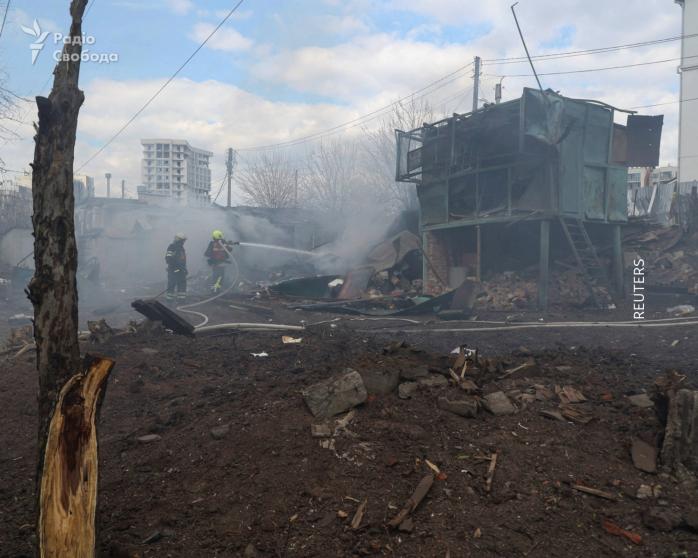  Россияне в Харькове попали недалеко от центрального парка 