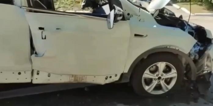 Последствия подрыва автомобиля в Бердянске, скриншот видео 