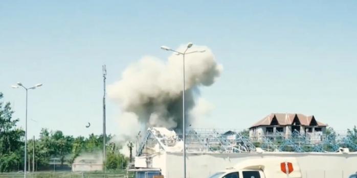 Последствия взрыва в Донецке, скриншот видео 