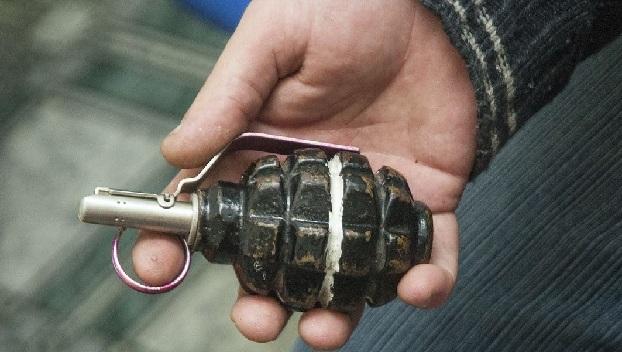 В Броварах беглец бросил гранату в полицейских. Фото: 